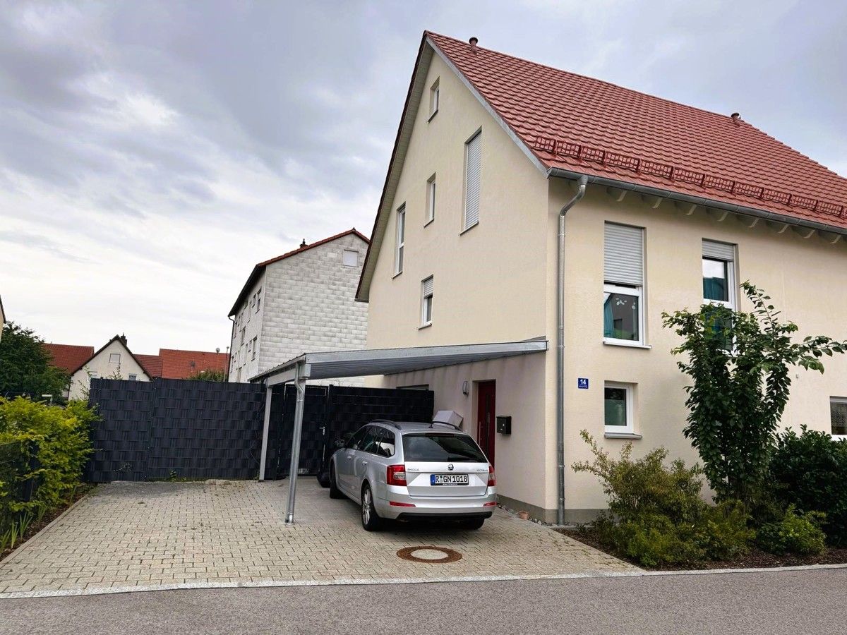 Ein Haus zum Ankommen und Bleiben – Traumhafte Doppelhaushälfte in top Lage in Obertraubling!