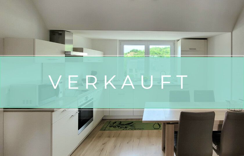 Lichtdurchflutete, super geschnittene DG-Wohnung in Schwabelweis – ankommen und wohlfühlen!